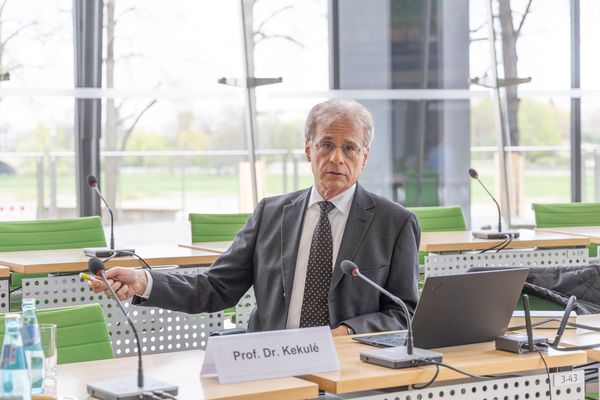 Prof. Kekulé, April 2025, (c) Foto Andreas Tutsch, AfD Fraktion Sachsen